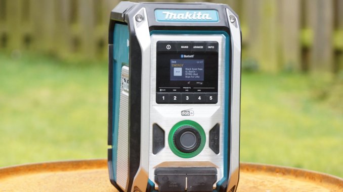 Makita DMR115 Baustellenradio Test