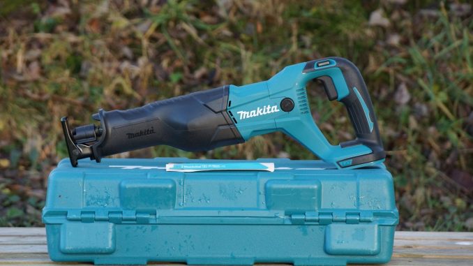 Makita DJR186ZK Test Säbelsäge